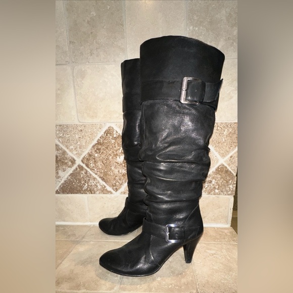 Gianni Bini Women's Black Leather Knee High Boots - Size 6 - Picture 6 of 9